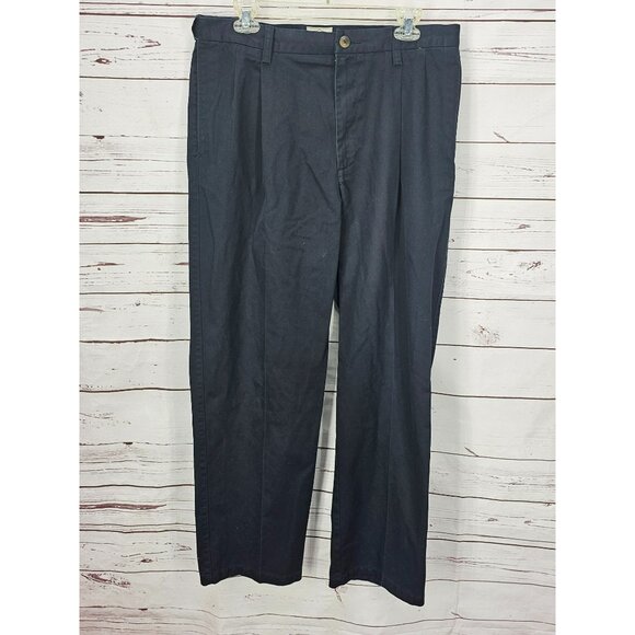 St. John’s Bay‎ Black Pleated Men's Pants - Size M - Classic Fit - Picture 1 of 12
